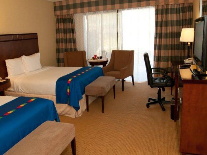 The Hotel Φρέσνο Εξωτερικό φωτογραφία