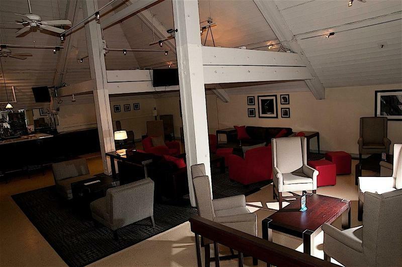 The Hotel Φρέσνο Εξωτερικό φωτογραφία